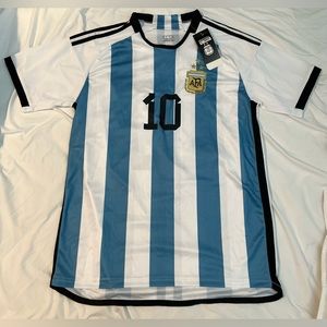 NEW with Tag Argentina 10 Messi 2022 Qatar Soccer Jersey with tags (L)